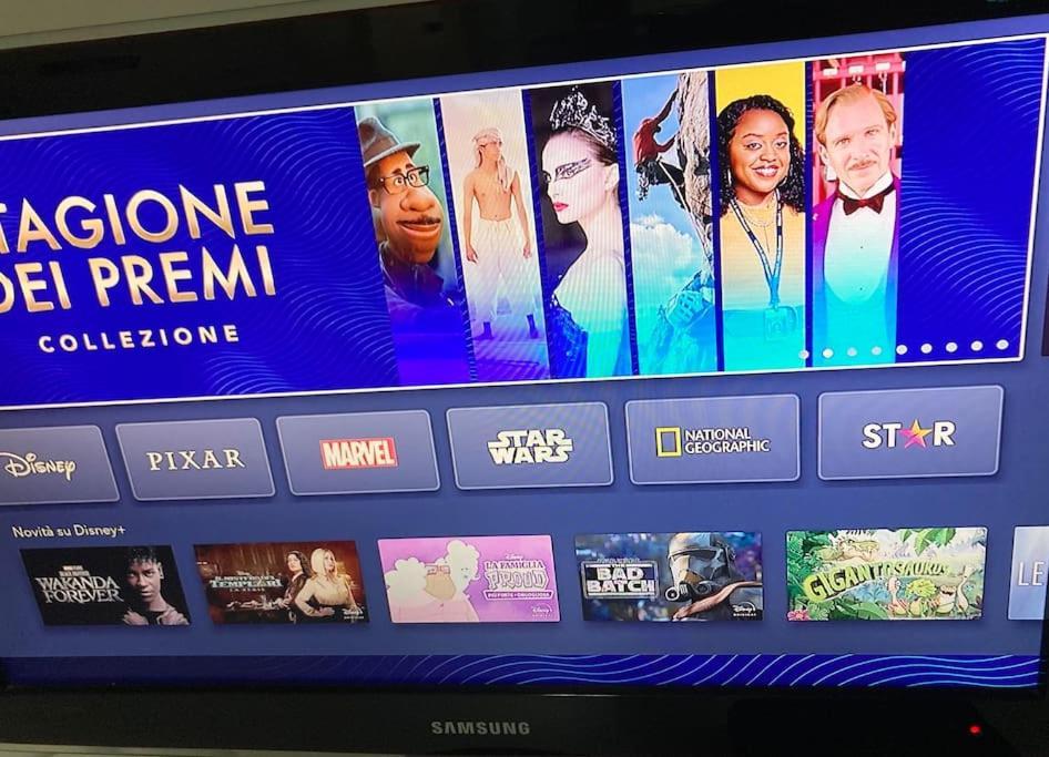 La Scaletta Sul Mare Di Pizzo Wifi E Disney+ ภายนอก รูปภาพ