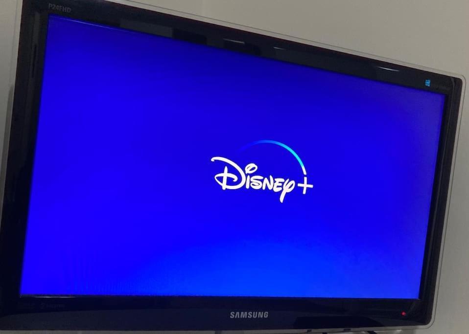 La Scaletta Sul Mare Di Pizzo Wifi E Disney+ ภายนอก รูปภาพ