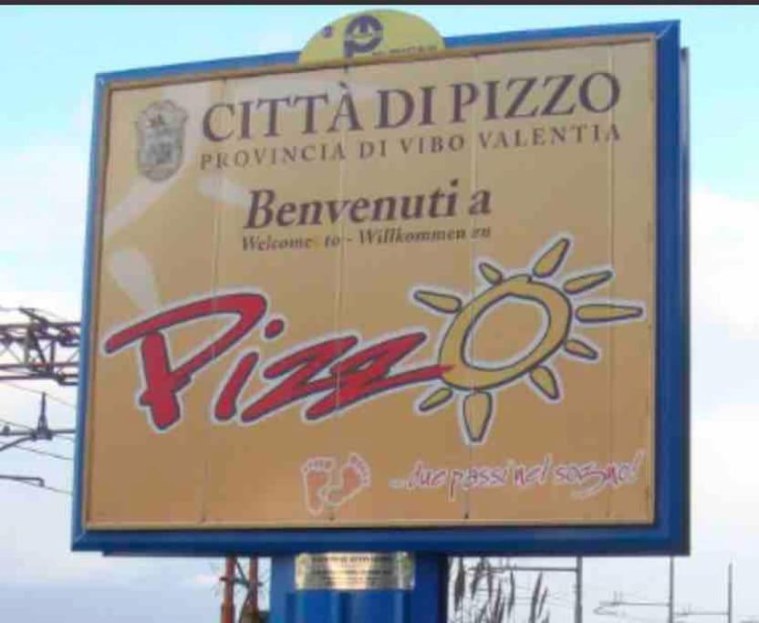 La Scaletta Sul Mare Di Pizzo Wifi E Disney+ ภายนอก รูปภาพ